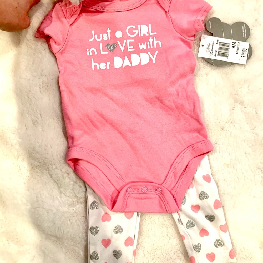 Brand new complete outfit